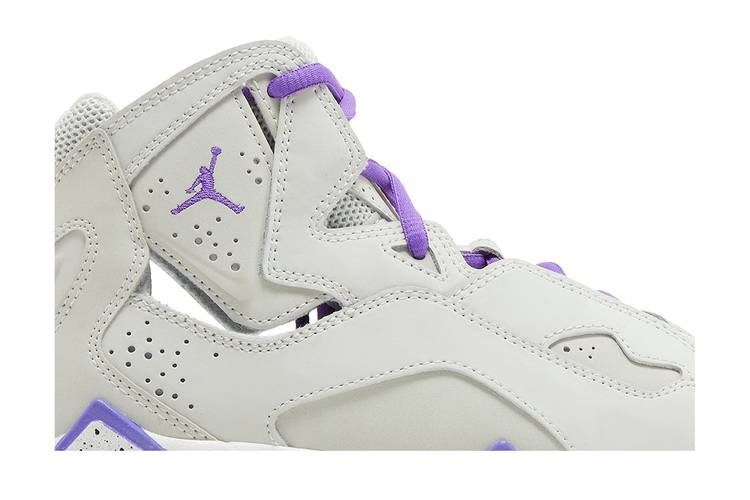 Кроссовки Air Jordan True Flight GS 'Base Grey Purple Venom'