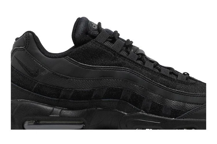 Кроссовки Nike Air Max 95 Essential 'Triple Black'