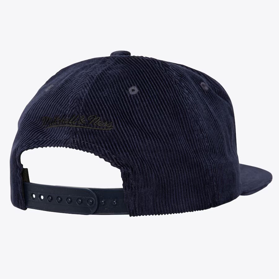 Бейсболка Mitchell & Ness Navy New York Yankees Corduroy Snapback Hat