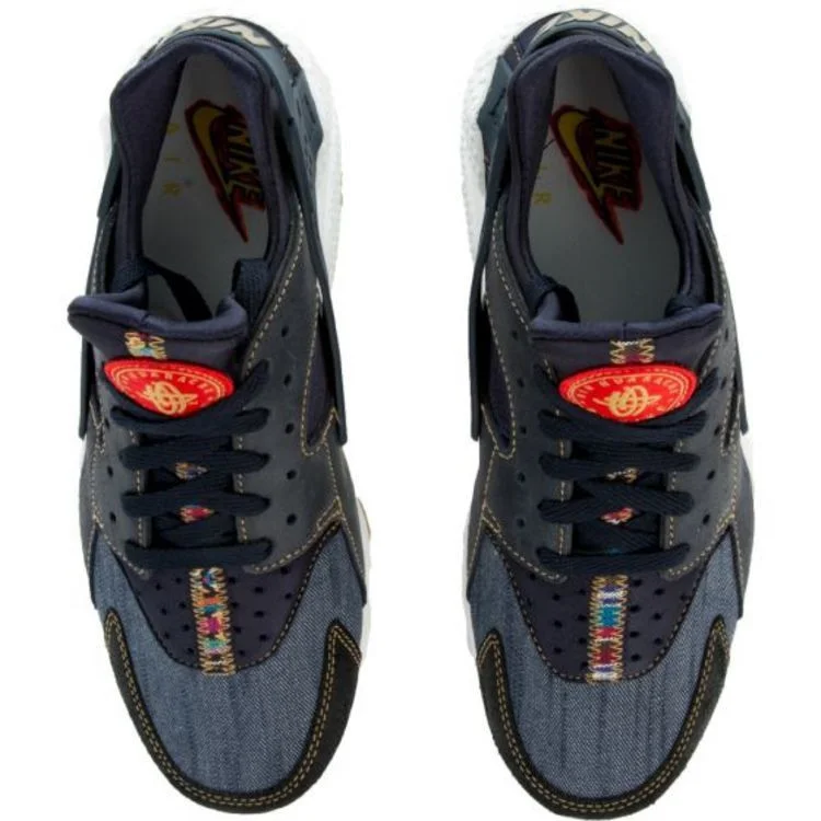 Krossovki-Nike-Air-Huarache-Run-SE-Afro-Punk-2