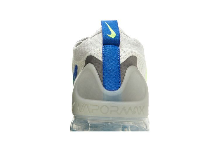 Кроссовки Nike Air Vapormax 2021 Flyknit 'White Volt Hyper Royal'