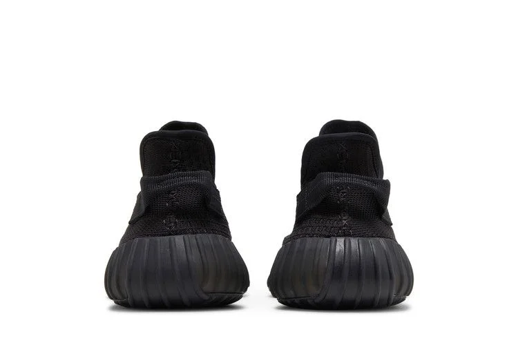 Кроссовки adidas Yeezy Boost 350 V2 'Onyx'