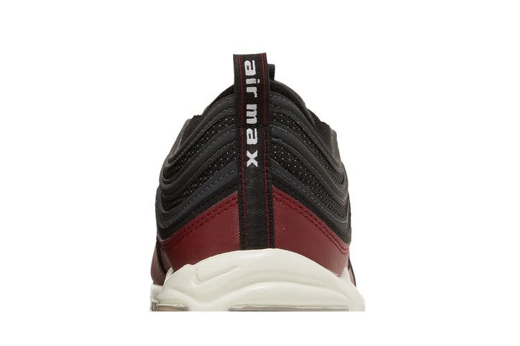 air-max-97-team-red-anthracite-dq3955-600_06