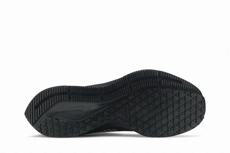 Krossovki-Nike-Air-Zoom-Pegasus-36-Shield-Black-3