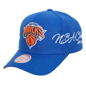 Mitchell-Ness-Champ-Wrap-Pro-Snapback-New-York-Knicks-300x300