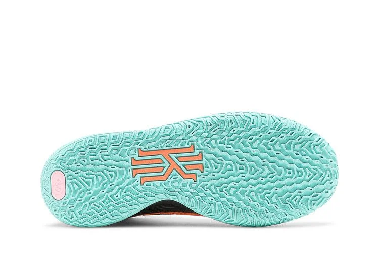 Кроссовки Nike Kyrie 7 GS 'Play for the Future'