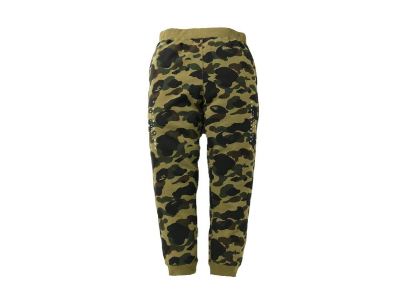 Спортивные штаны BAPE 1st Camo Sweatpants (SS21) Green