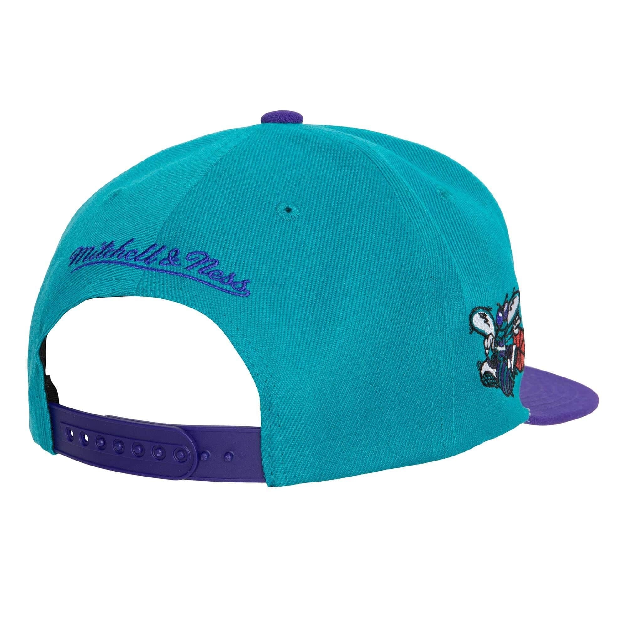 Бейсболка Mitchell & Ness Team Insider Snapback HWC Charlotte Hornets Hat