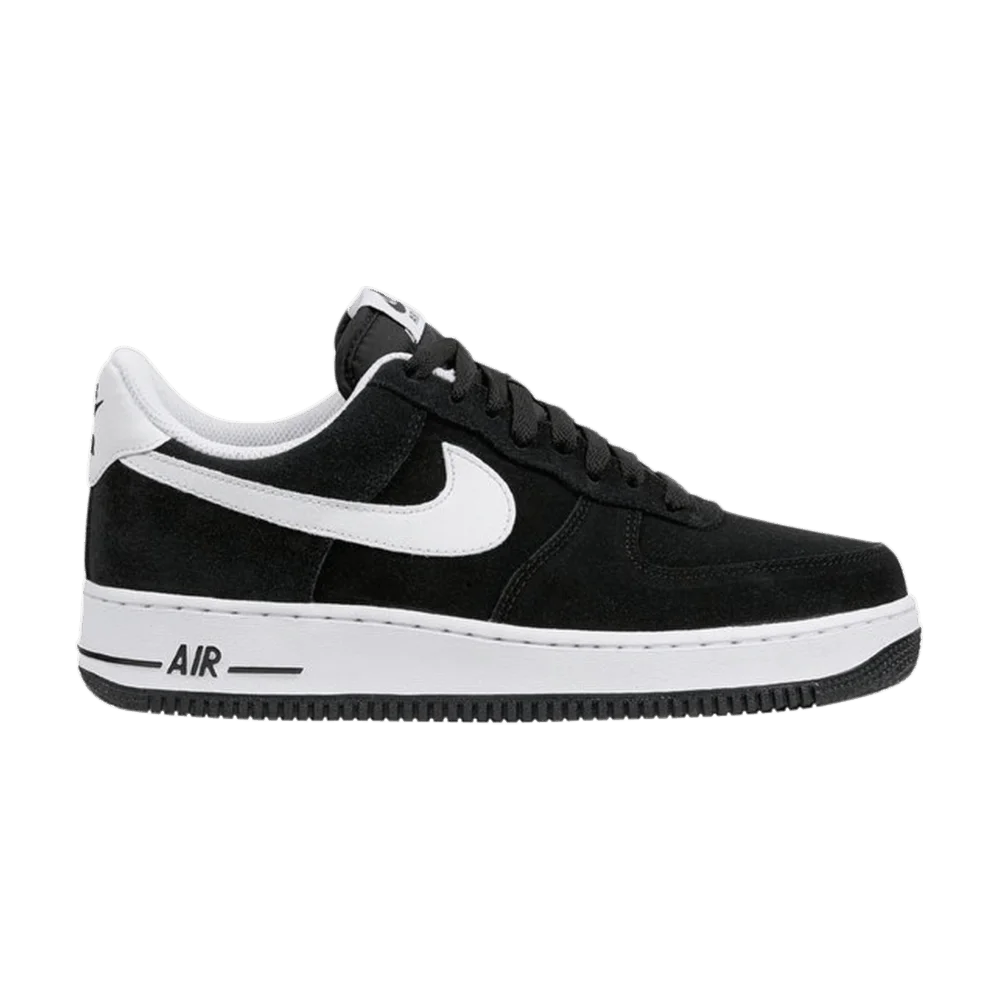 Krossovki-Nike-Air-Force-1-07-Black-White-Suede