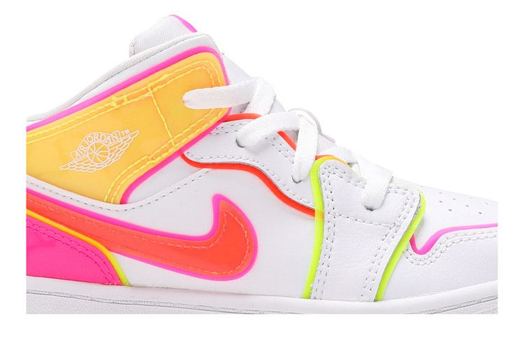 air-jordan-1-mid-se-td-edge-glow-cv4613-100_01