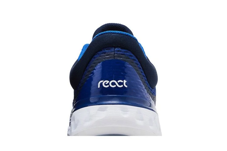 Krossovki-Nike-Alpha-Huarache-Elite-4-Low-Hyper-Royal-6