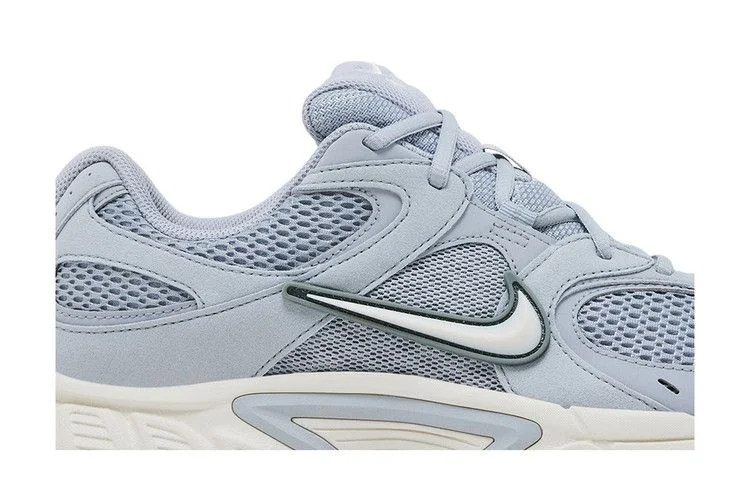 Кроссовки Nike V5 RNR 'Wolf Grey Gum'