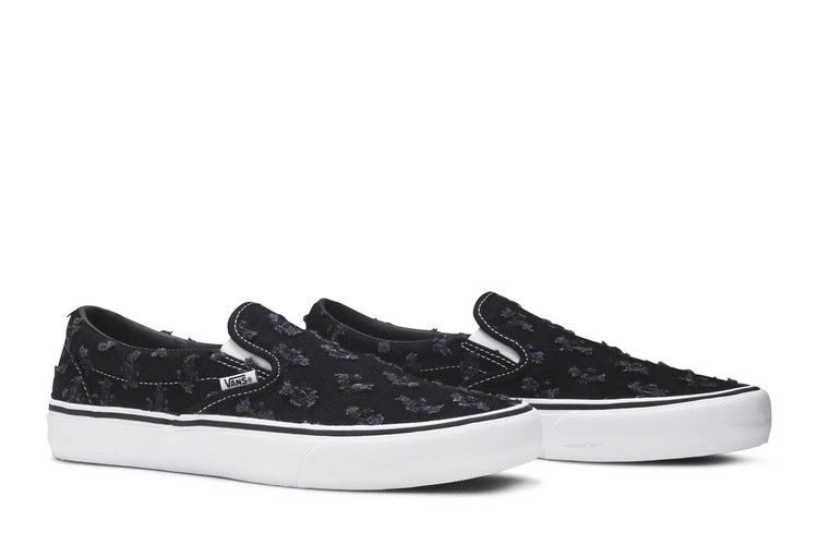 supreme-x-slip-on-black-hole-punch-denim-sup-cso-blk-hpd_07
