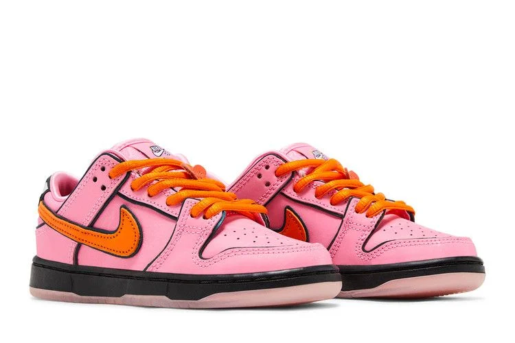 Krossovki-The-Powerpuff-Girls-x-Nike-Dunk-Low-Pro-SB-QS-PS-Blossom-7