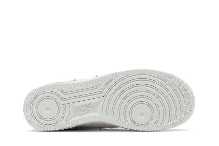 Кроссовки Nike Wmns Air Force 1 Low '07 SE 'Pearl White'