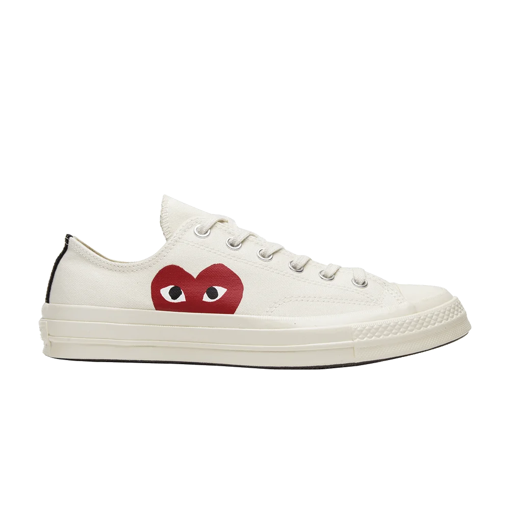 Krossovki-Comme-des-Garcons-Play-x-Converse-Chuck-70-Low-Milk