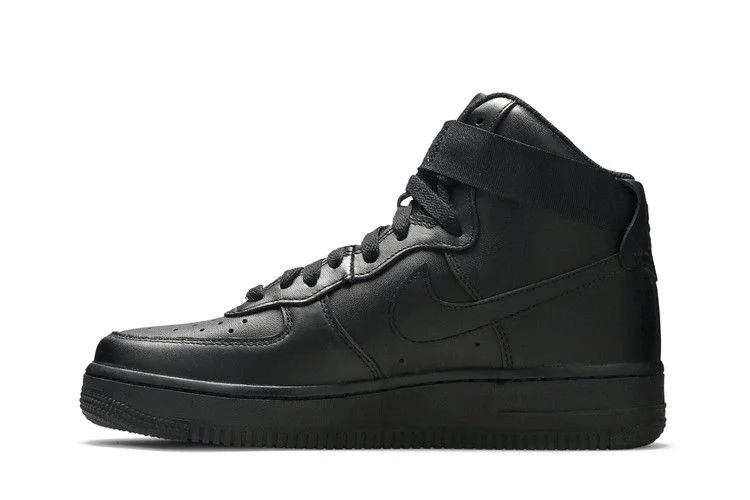 Кроссовки Nike Wmns Air Force 1 High 'Triple Black'