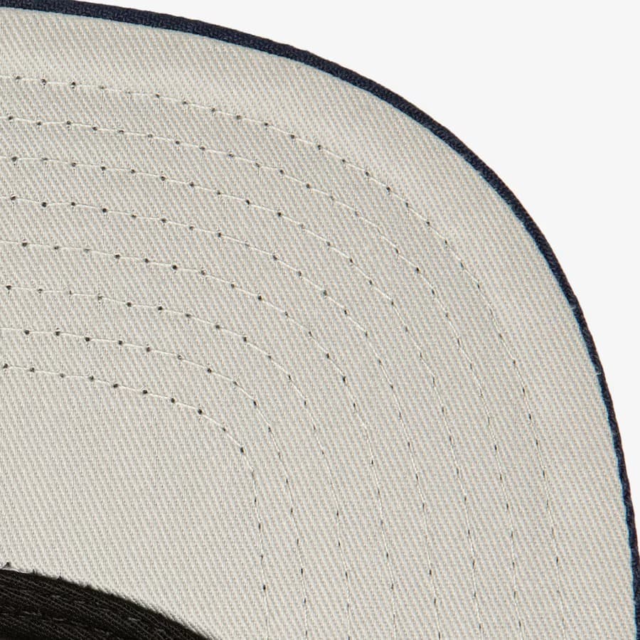Бейсболка Mitchell & Ness Navy New York Yankees Day 4 Snapback Hat