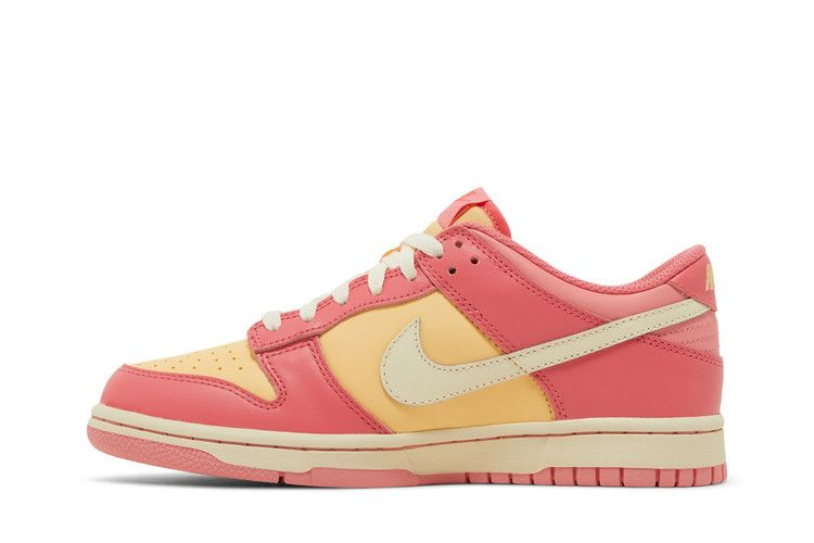 dunk-low-gs-strawberry-peach-dh9765-200_02