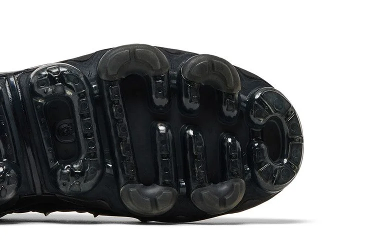 Кроссовки Nike Air VaporMax Plus 'Geometric'
