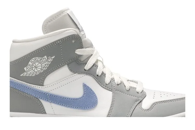 Кроссовки Wmns Air Jordan 1 Mid 'Wolf Grey Aluminum'