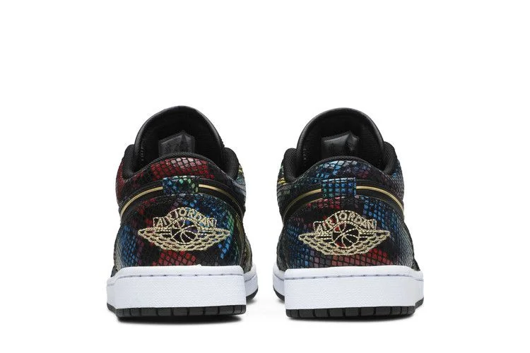 Кроссовки Wmns Air Jordan 1 Low 'Multi Snakeskin'