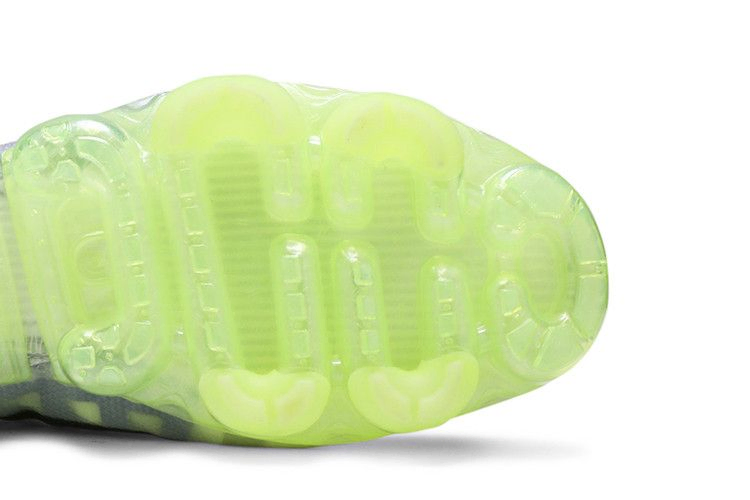 Кроссовки Nike Air VaporMax 2019 'Barely Volt'