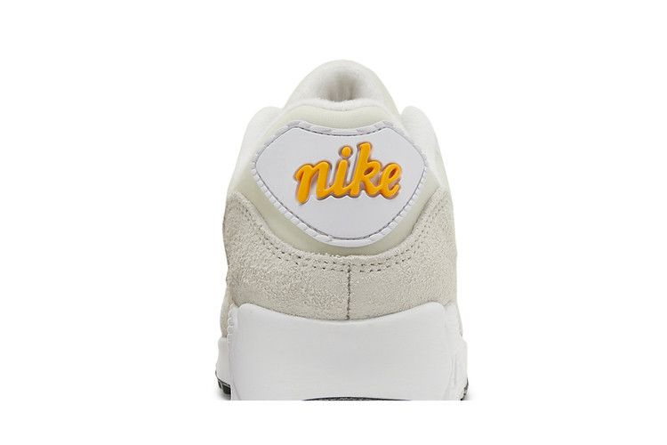 wmns-air-max-90-se-first-use-white-university-gold-da8709-100_06