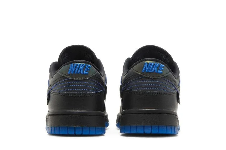 Кроссовки Nike Wmns Dunk Low 'Black Royal Iridescent'