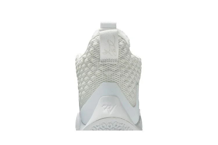 Кроссовки Air Jordan Why Not Zer0.2 'Triple White'