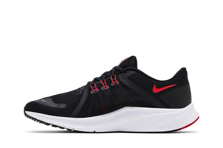 Кроссовки Nike Quest 4 'Black University Red'