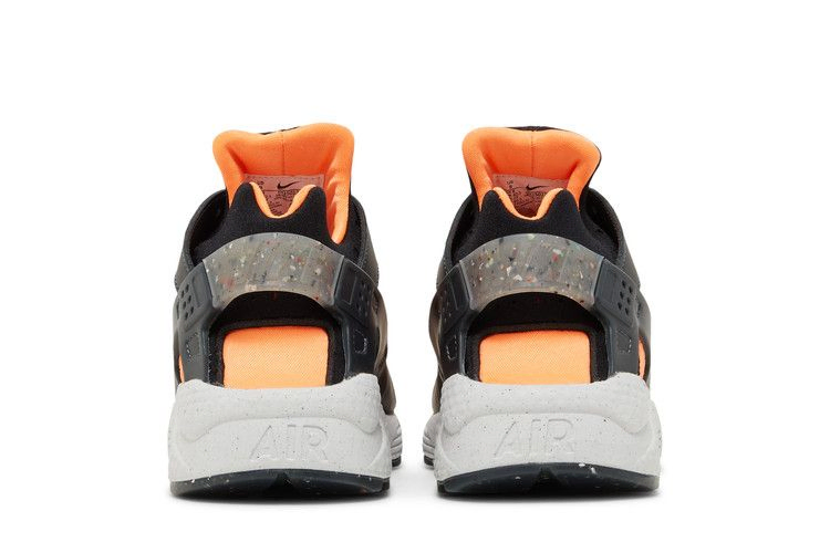 Кроссовки Nike Air Huarache Crater Premium 'Black Atomic Orange'