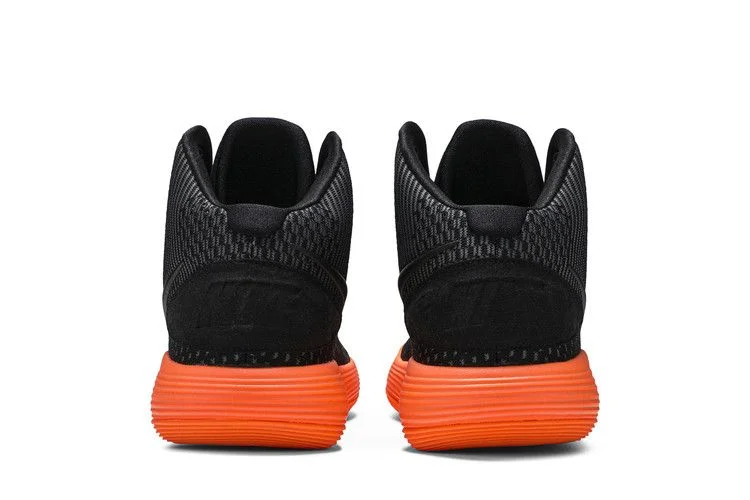 Krossovki-Nike-Hyperdunk-2017-Black-Total-Orange-5