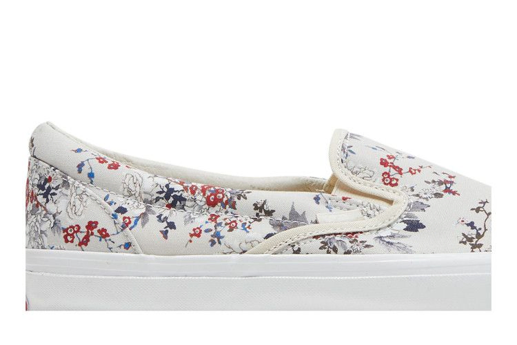 kith-x-vault-og-classic-slip-on-lx-floral-vn0a45jk6bz_01