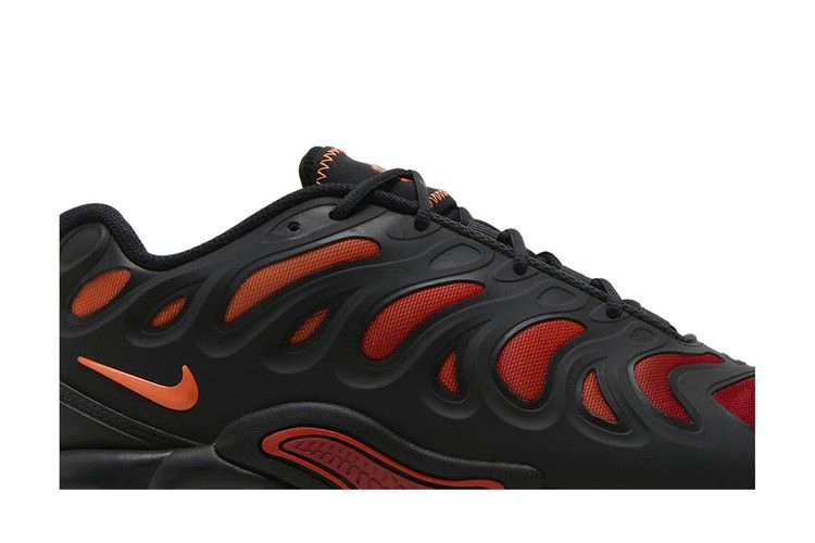 Кроссовки Nike Air Max Plus Drift 'Black Dragon Red'
