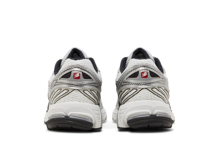 Кроссовки New Balance 860v2 'Silver Black'