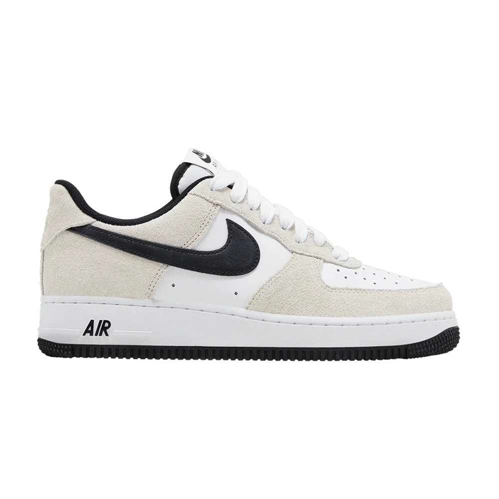 Krossovki-Nike-Air-Force-1-07-LV8-Photon-Dust-Black