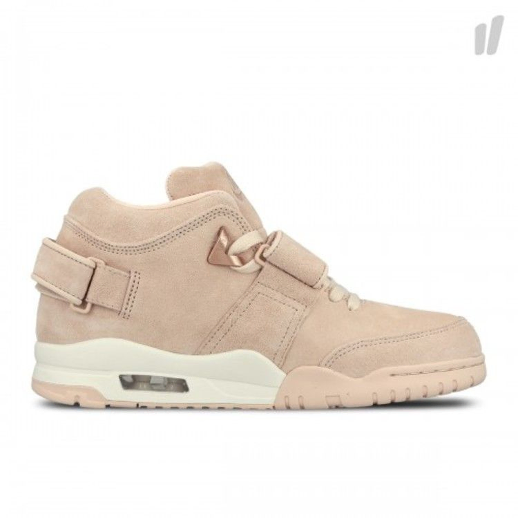 air-trainer-cruz-qs-easter-821955-800_03
