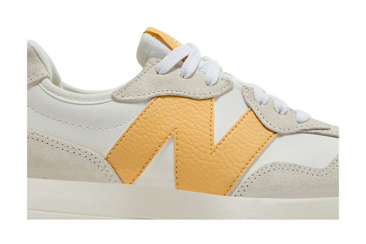 Кроссовки New Balance Wmns 327 'Sea Salt Sand Dune'