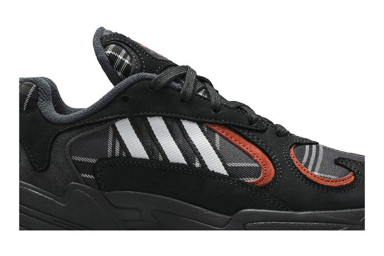 Кроссовки Adidas Yung-1 'Orange Plaid'