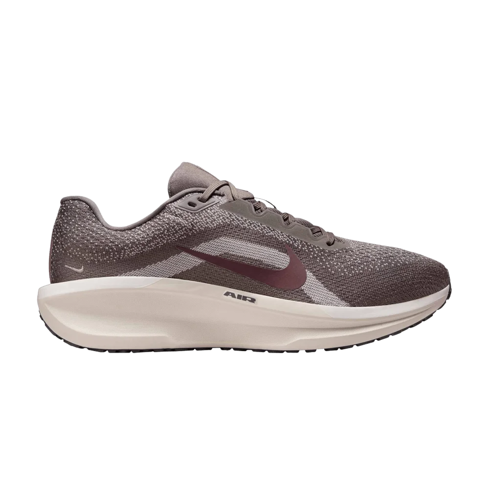 Krossovki-Nike-Air-Winflo-11-Cave-Stone-Burgundy-Crush