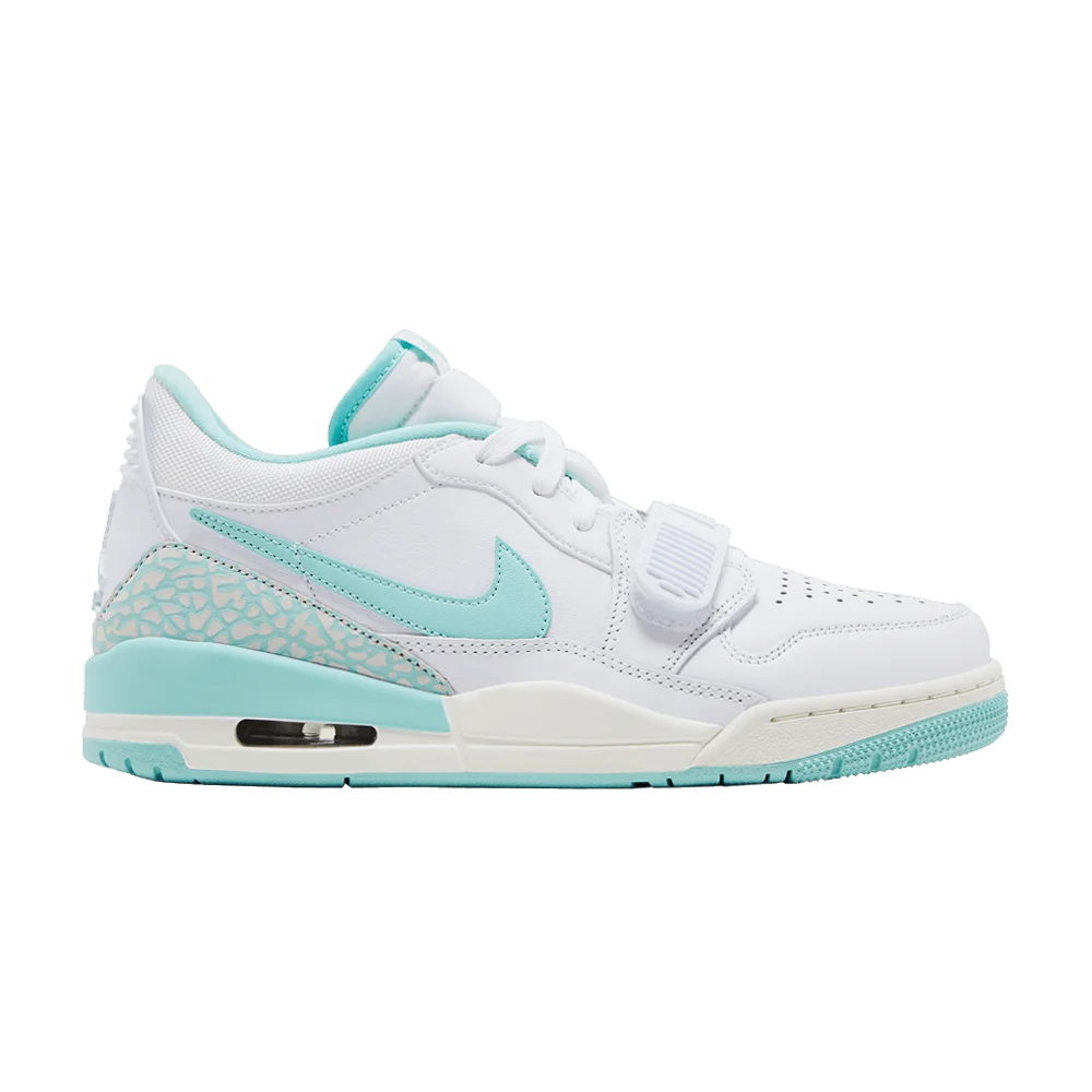 Кроссовки Air Jordan Wmns Jordan Legacy 312 Low 'White Light Dew'
