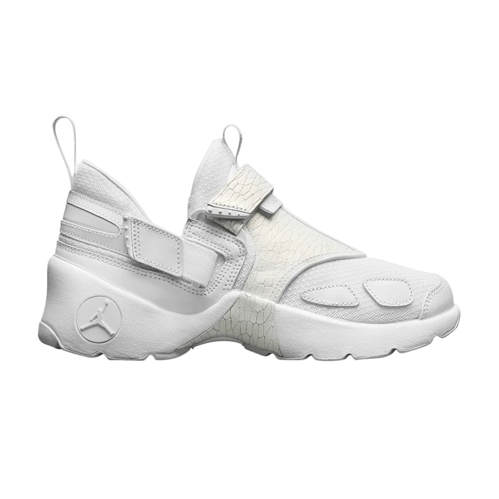 Krossovki-Air-Jordan-Trunner-GS-Frost-White