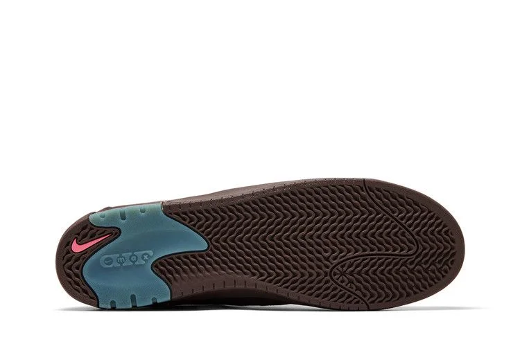 Krossovki-Nike-Air-Max-Ishod-Wair-SB-Rattan-Pinksicle-3