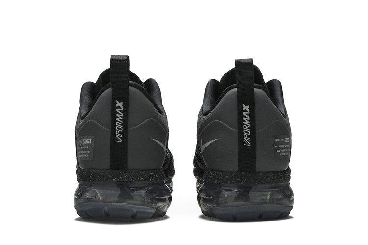 wmns-air-vapormax-run-utility-black-aq8811-001_05