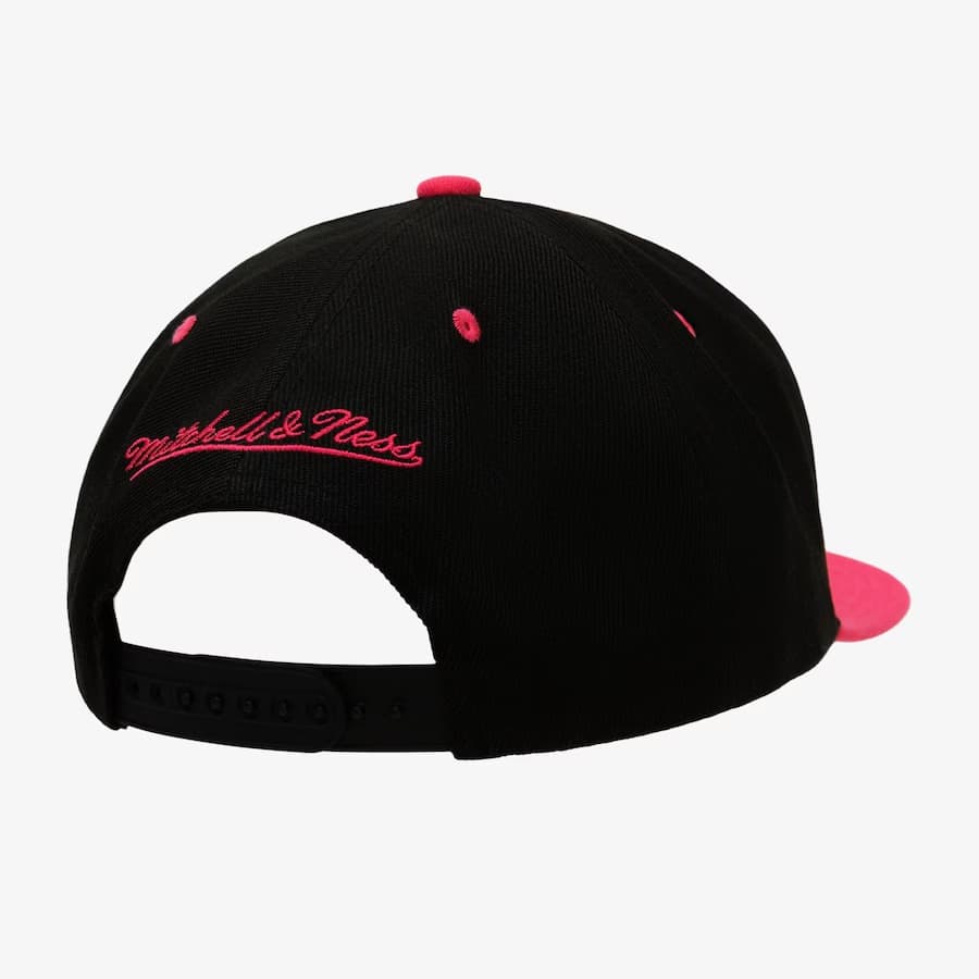Бейсболка Mitchell & Ness Black Toronto Raptors Santa Ana 2-Tone Snapback Hat