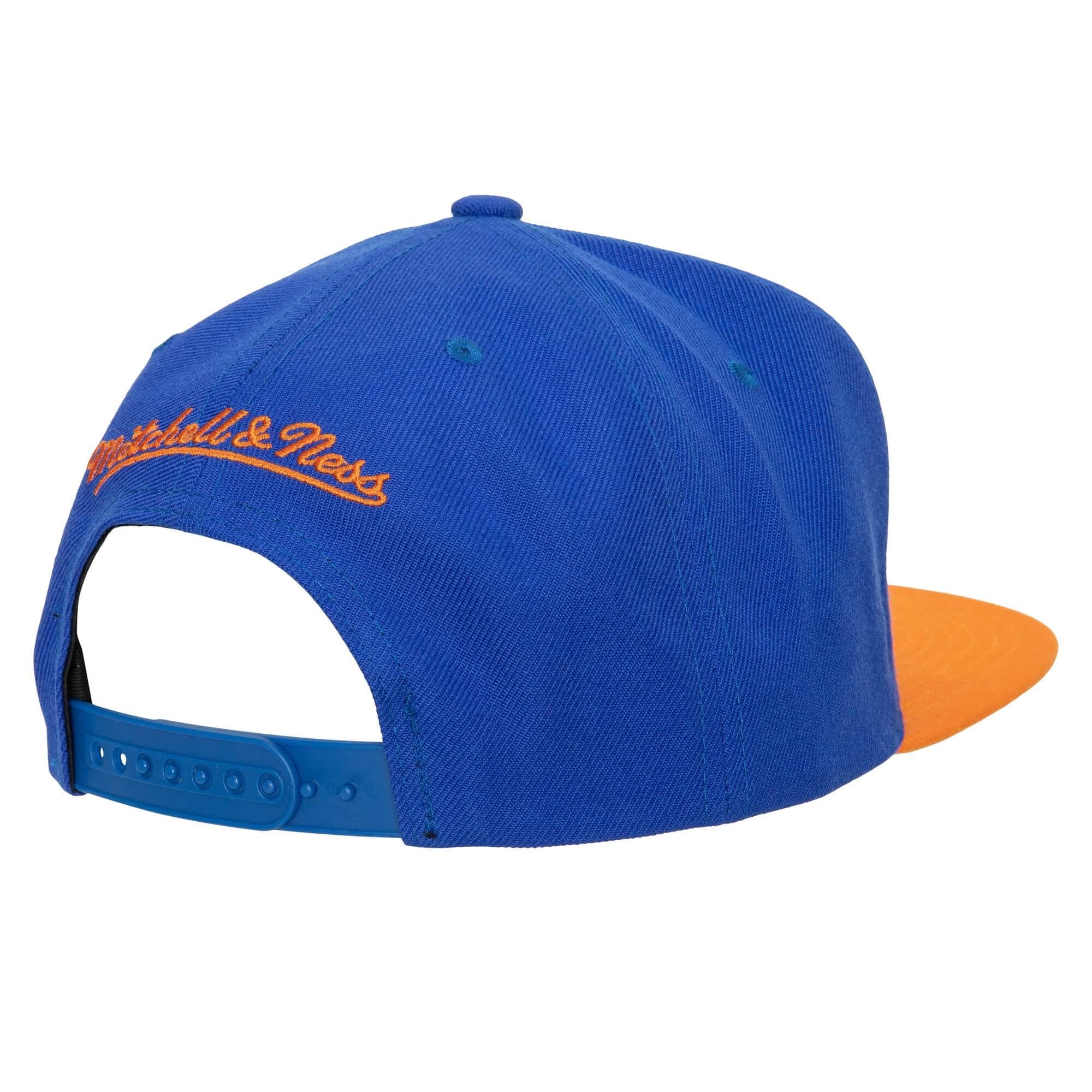 Mitchell-Ness-Team-2-Tone-2.0-Snapback-Nba-New-York-Knicks-1