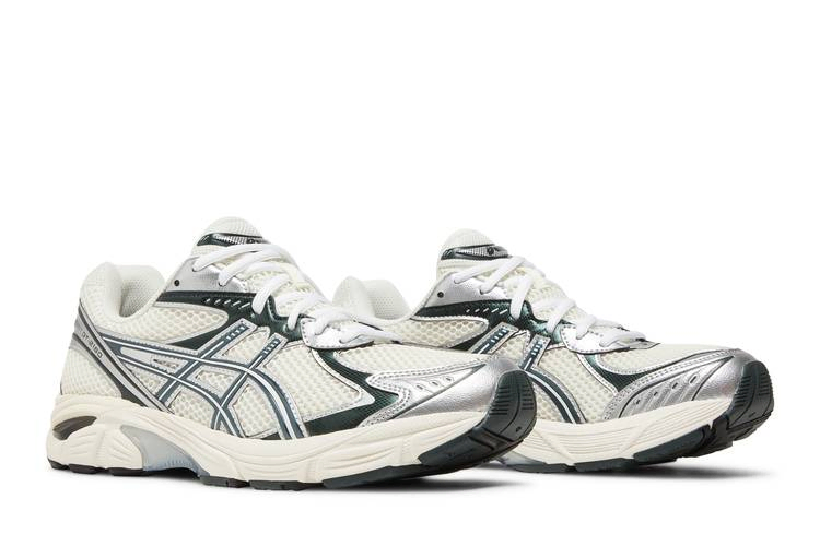 kith-x-gt-2160-cream-scarab-1201a955-100_07