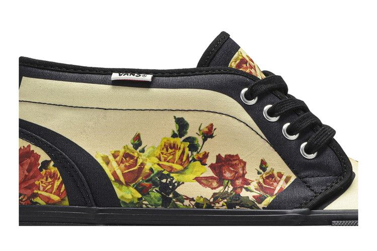 Кроссовки Vans Supreme x Jean Paul Gaultier x Chukka Pro 'Peach'