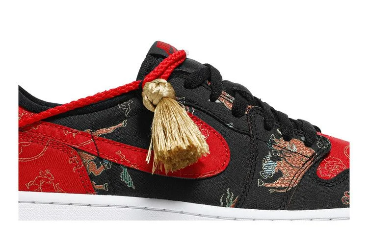 Krossovki-Air-Jordan-1-Retro-Low-OG-Chinese-New-Year-1